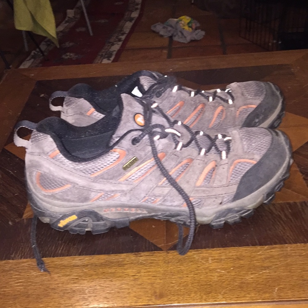 merrell vibram womens walking shoes